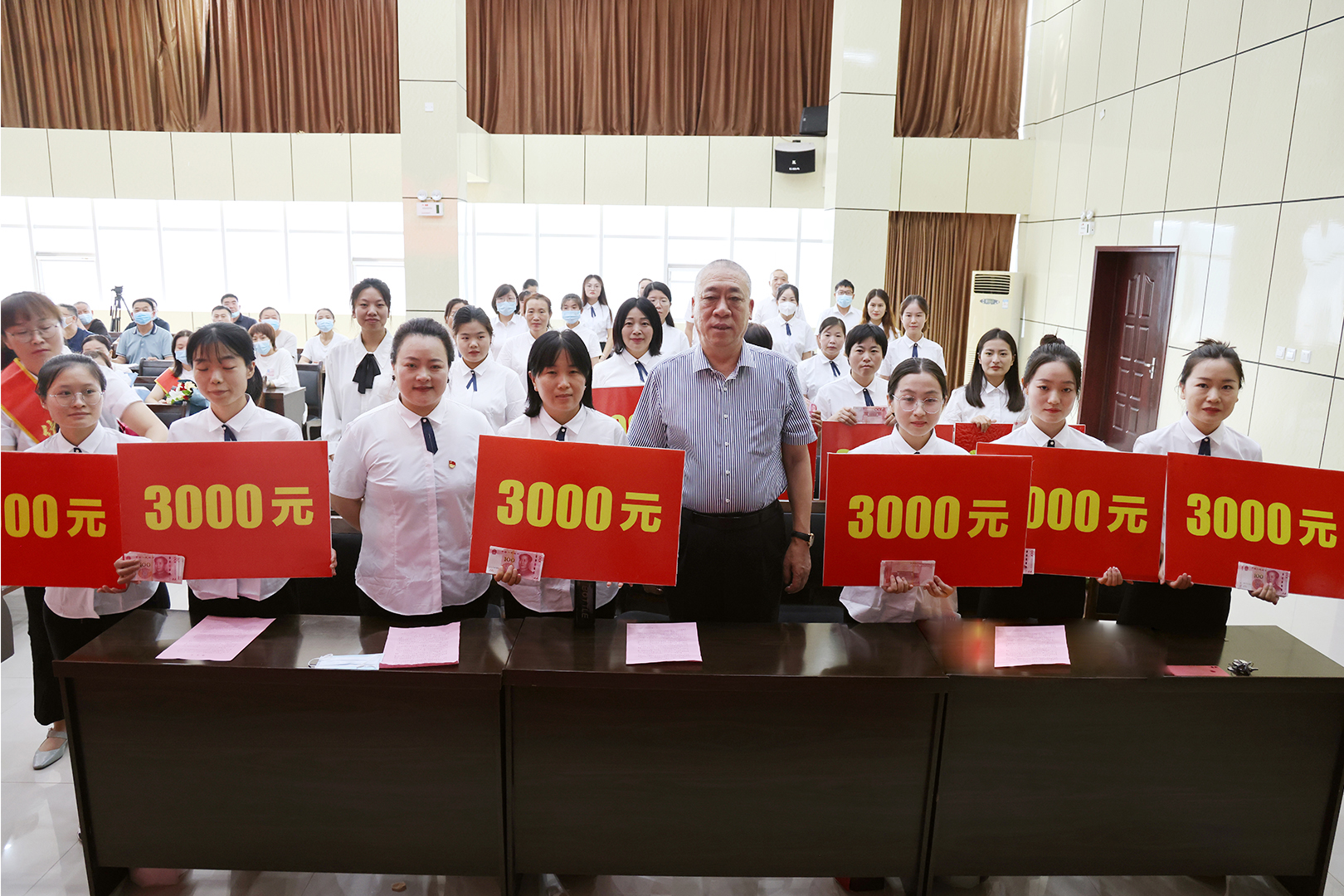 河南省礦山起重機(jī)有限公司 河南省礦山起重機(jī)有限公司